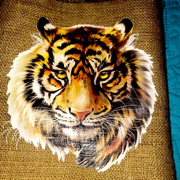 New Game Day Tiger Burlap Table Runner - Picture 7 of 7